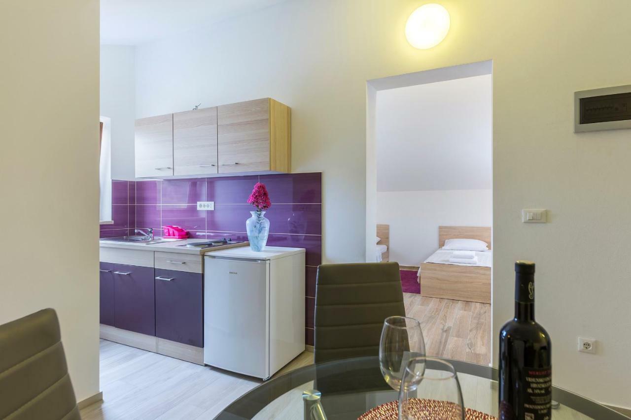 Apartmani Suzi Pula Luaran gambar