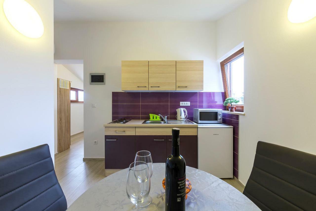 Apartmani Suzi Pula Luaran gambar